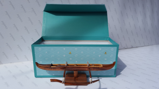 MINI HAWAIIAN RACING CANOE IN GIFT BOX — HAWAIIAN CANOES